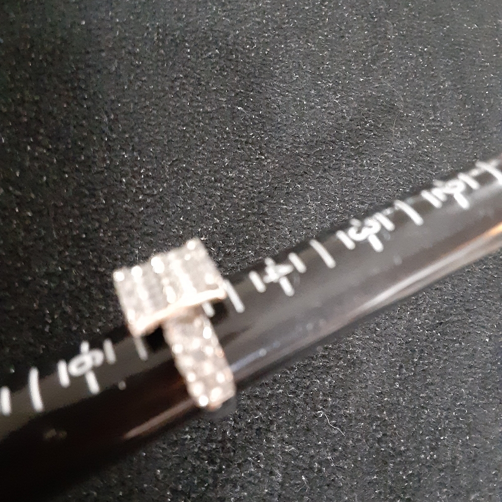 Sterling silver CZ Ring - Picture 8 of 10